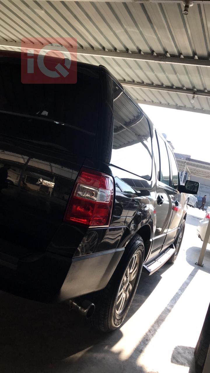 Ford Expedition